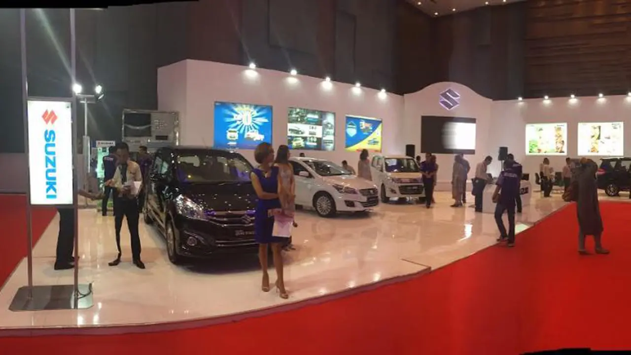 Suzuki Obral Diskon Mobil di GIIAS Makassar