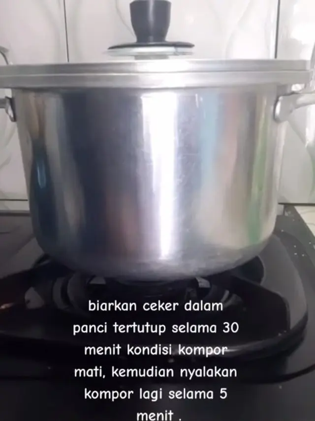Hanya 10 Menit, Ini Cara Empukkan Ceker Ayam Pakai 1 Bumbu Saja