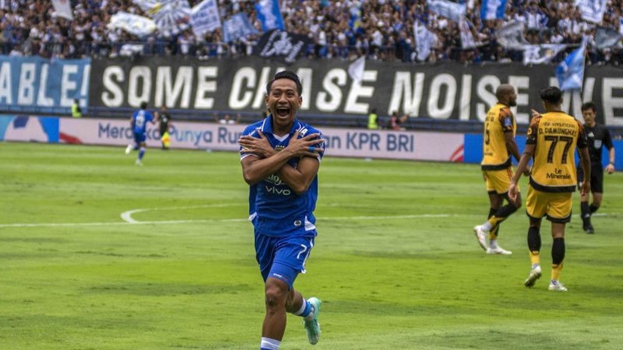 Kemenangan Persib atas Persik Jadi Modal Berharga Hadapi Borneo FC di Super League