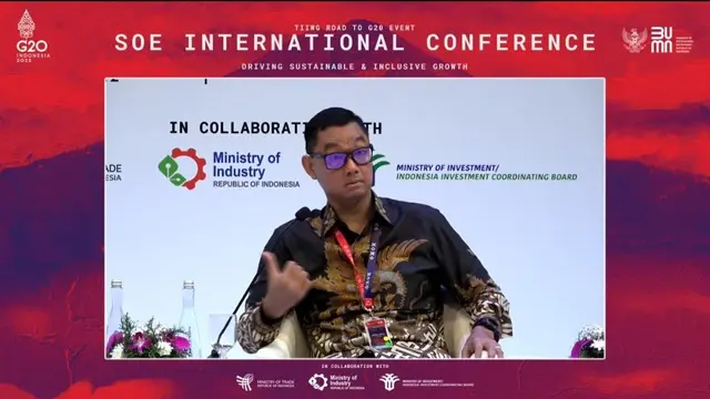 Direktur Utama PT PLN (Persero) Darmawan Prasodjo dalam SOE Commitment on Net Zero Emission, SOE International Conference, Selasa (18/10/2022).