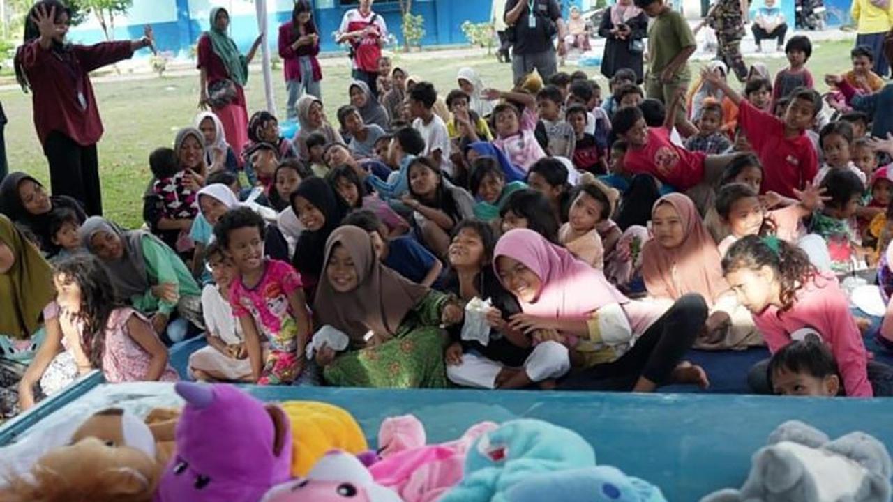 Komdigi Dampingi Pemulihan Psikis Anak Bencana di Sumbar, Fokus Kembalikan Semangat Belajar