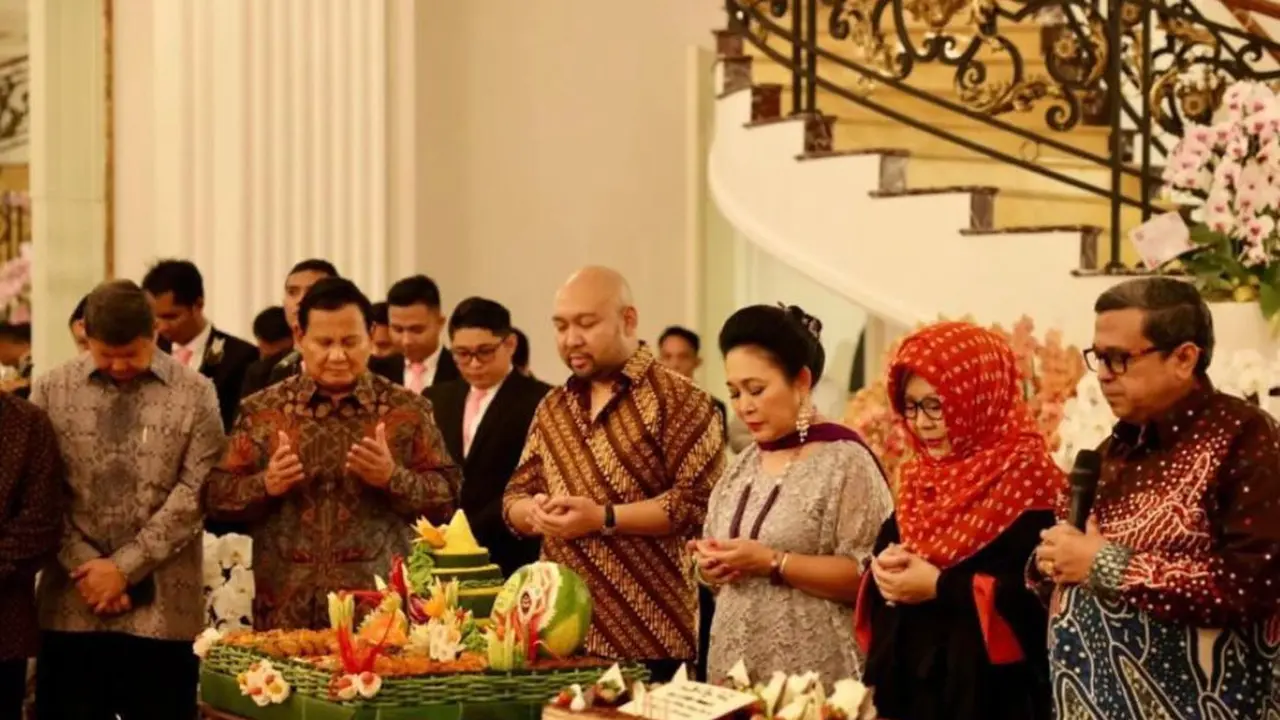 Potret perayaan ulang tahun ke-65 Titiek Soeharto (Sumber: Instagram/prabowo)