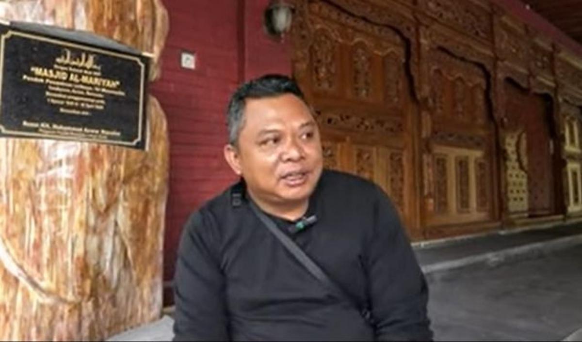 Memiliki masa lalu yang gelap membuat banyak orang tidak percaya Feri akan sukses. Namun, dia berhasil membuktikannya.