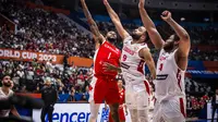 Duel sengit Kanada melawan Lebanon di FIBA World Cup 2023 (Dok FIBA)