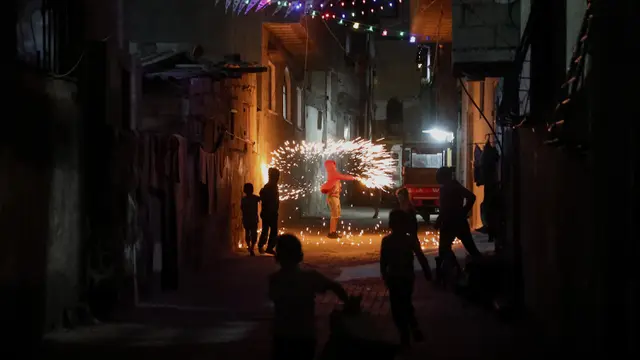 FOTO: Semarak Bulan Suci Ramadhan di Kota Gaza