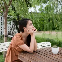 Cara 12 Zodiak Menghadapi Rasa Sepi di Tengah Kesibukan./Copyright depositphotos.com/mumemories