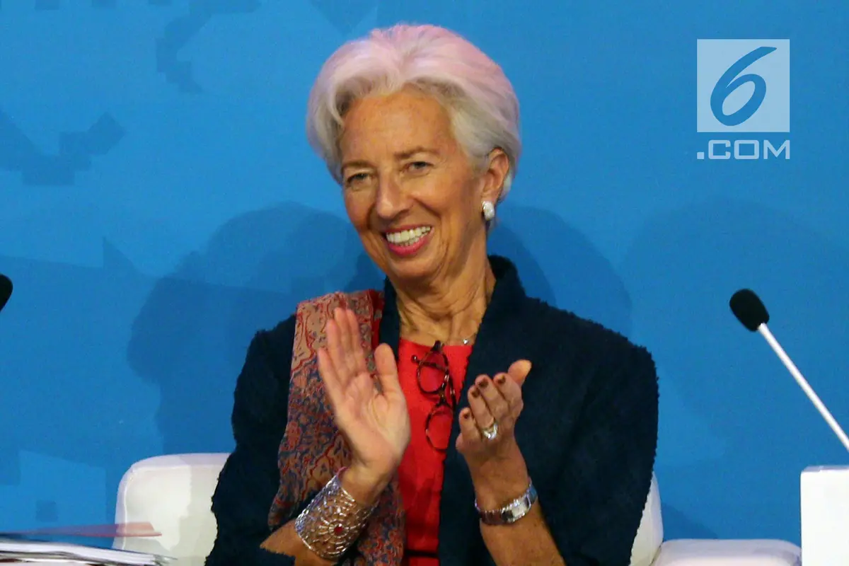 Kompak Kenakan Selendang, Bos IMF dan Sri Mulyani Buka Konferensi Internasional