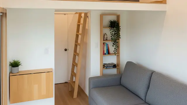Desain rumah dengan konsep split level (Image by Gemini AI)