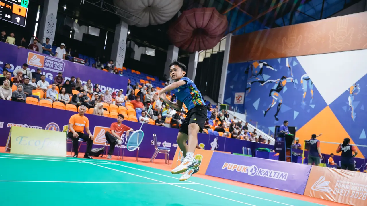 Atlet muda bulu tangkis Indonesia beraksi di Sirnas C Open 2026