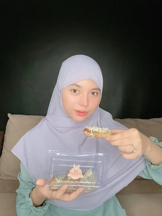 ilustrasi potret youtuber larassati kusnandar, si cantik yang bermain peran di pintu berkah indosiar/instagram: @larassatikusnandar