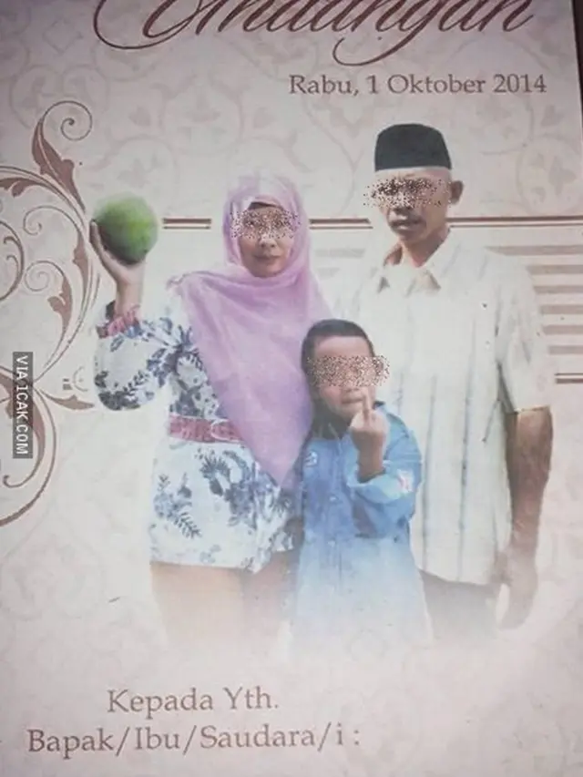 6 Undangan Sunatan Ini Unik Banget, Bikin Ketawa