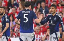 Prediksi Kontroversial Chris Sutton, Sebut MU Bakal Tumbang 0-2 di Markas Brentford