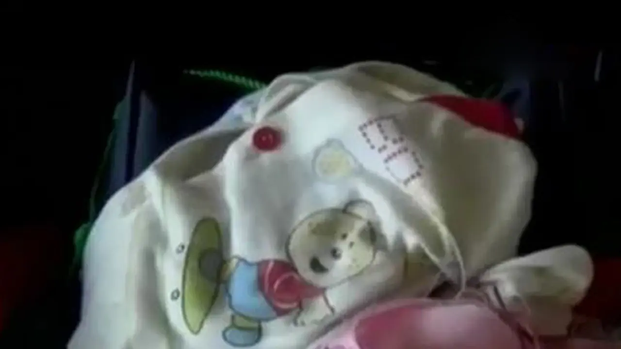 Pakaian Bayi Penanda Koper Haji