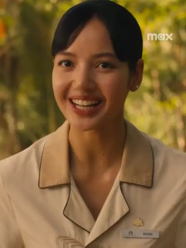 Lisa Blackpink di White Lotus