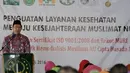 Menag Lukman Hakim Saifuddin memberikan sambutan saat menghadiri pemecahan Rekor Muri sebagai Klinik Pertama Bersertifikat ISO, Jakarta, Minggu (10/1/2016). (Liputan6.com/Johan Tallo)