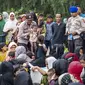 Pejabat tersebut mengatakan, kontingen terbesar dari minoritas Myanmar yang teraniaya akan tiba dalam beberapa bulan ke depan. (Jon S./AFP)