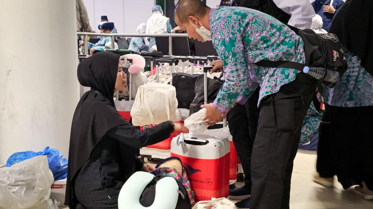 "Alhamdulillah, saat ini kita sudah di tahap akhir untuk pengiriman jemaah haji melalui Bandara Jeddah. Kami mempelajari banyak hal terkait skenario untuk penataan dan perbaikan penyelenggaraan haji tahun-tahun berikutnya,"