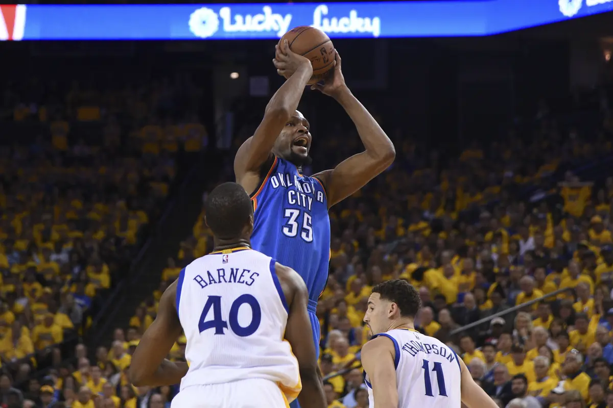 Thunder Kalahkan Warriors
