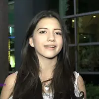 Semakin meningkatnya pamor Cassandra Lee, terkadang ia dihadapi oleh fans yang agresif.