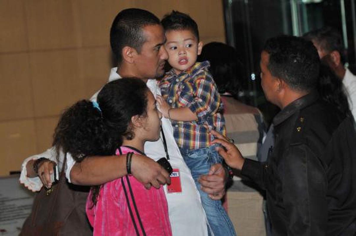 Tiga anak Angelina Sondakh  Zahwa Rezi Massaid  Aliyah Massaid  dan Ke 