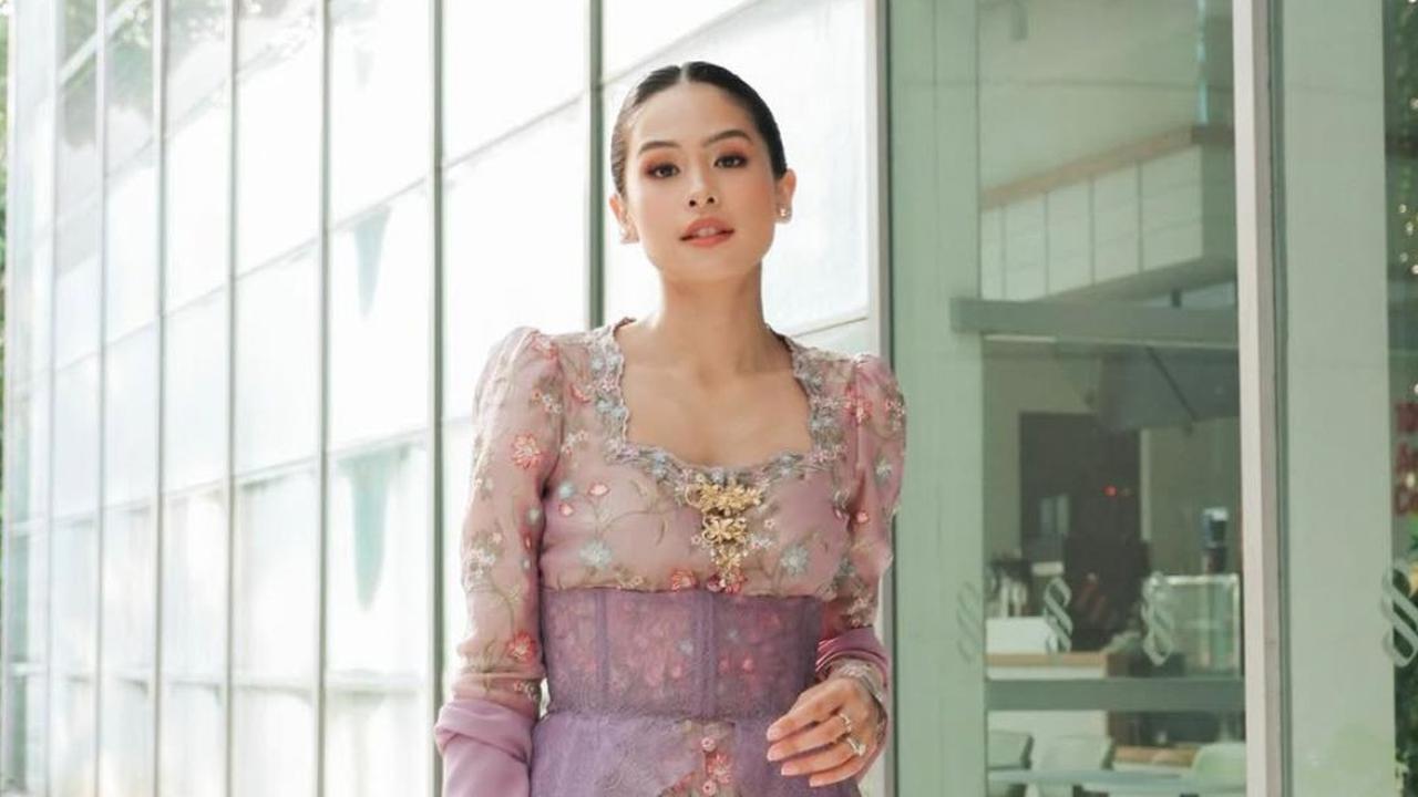 8 Outfit Kondangan Simpel Elegan Artis Wanita, Inspirasi untuk Tampilan Stylish dan Nggak Monoton