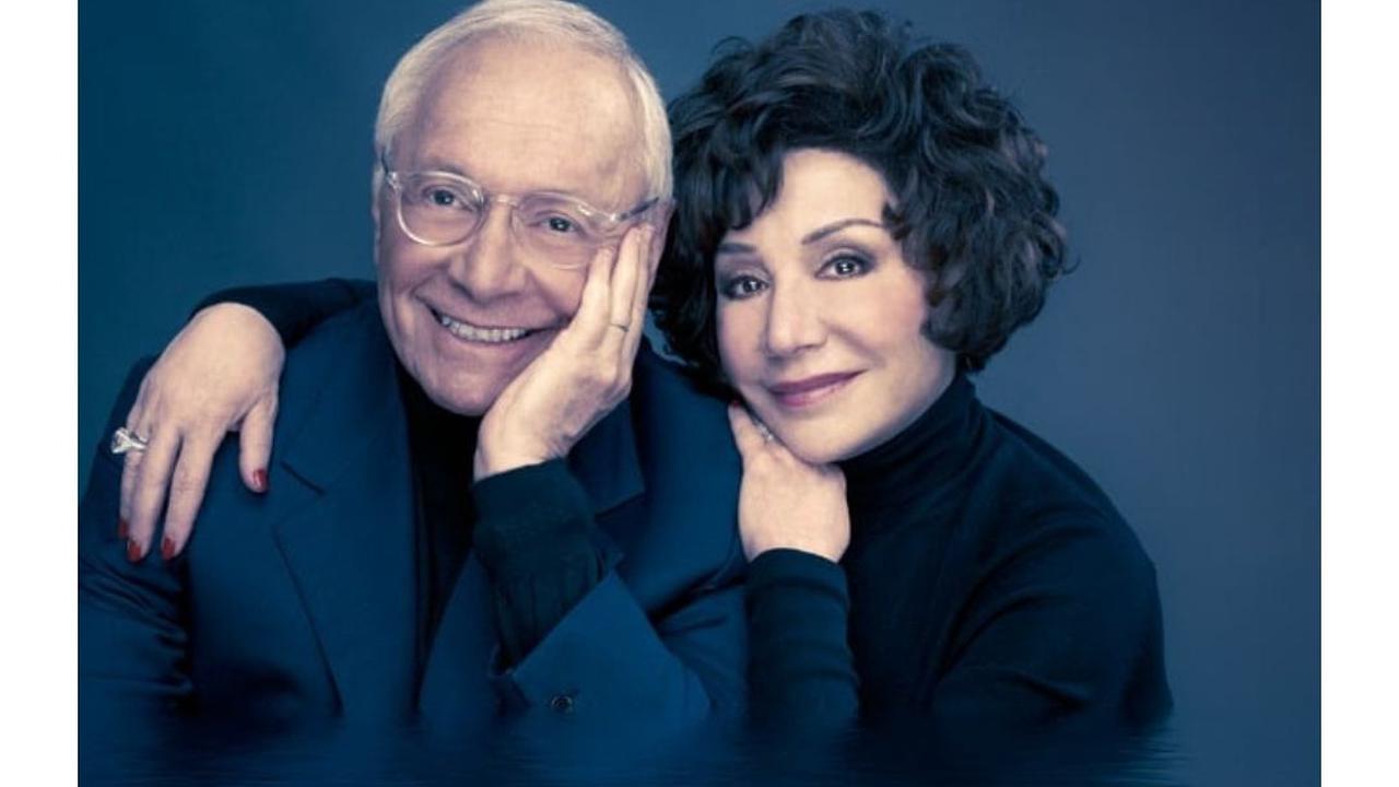 <b>3. Stewart dan Lynda Resnick</b>