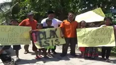 Warga merasa kecolongan, karena Ardi ternyata telah tinggal di desa mereka selama tiga tahun.