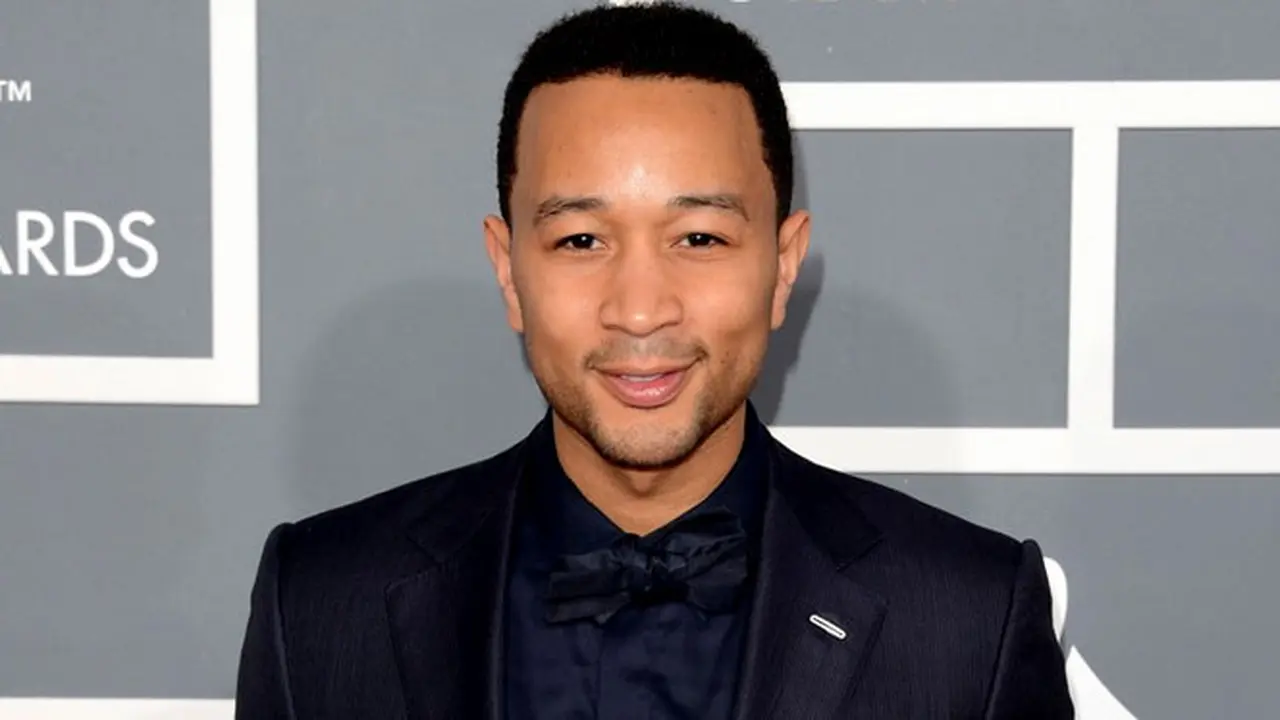john-legend-130903c.jpg