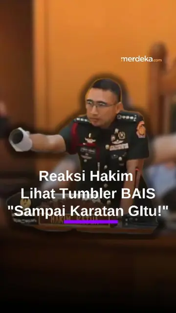 Lihat Tumbler Air Keras Kasus Andrie Yunus, Tak Terduga Hakim: Sampai Karatan Gitu!