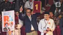 Selain dihadiri oleh ketiga pasangan cagub dan cawagub Jakarta, pengundian nomor urut juga dihadiri oleh pimpinan dan jajaran partai politik pengusung. (Liputan6.com/Angga Yuniar)