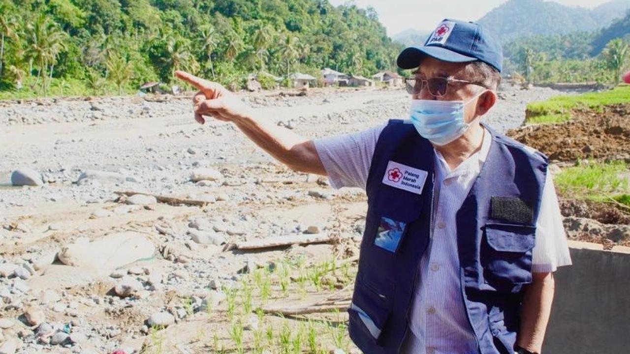 Jusuf Kalla Dorong Pemanfaatan Kayu Banjir untuk Penanganan Cepat Dampak Bencana