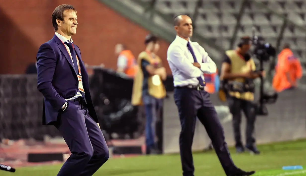 Pelatih anyar Spanyol, Julen Lopetegui, mendampingi anak asuhnya saat melawan Belgia,. Sama seperti Martinez, laga ini juga merupakan debut bagi Lopetegui yang merupakan suksesor dari pelatih terdahulu, Vicente del Bosque. (AP/Geert Vanden Wijngaert)