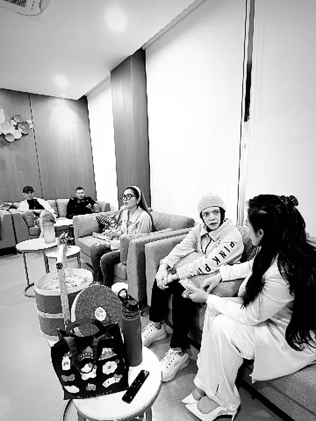 Aurel Hermansyah Melahirkan Anak Kedua