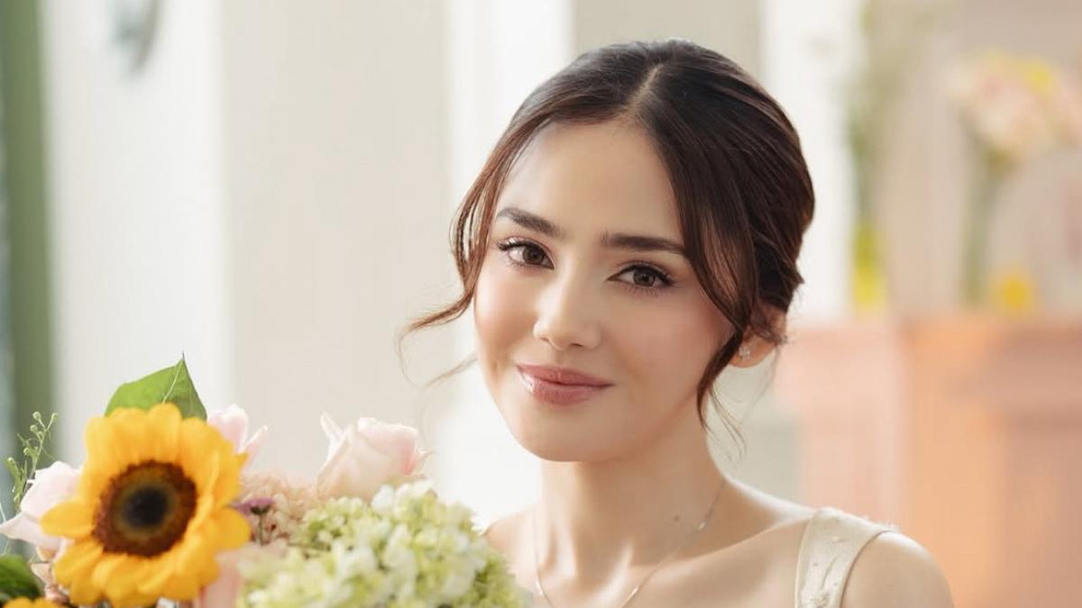 Cantik Effortless, Riasan Soft Glam Syifa Hadju saat Bridal Luncheon Pancarkan Aura Calon Pengantin