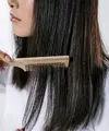 Mengubah tampilan rambut tipis menjadi lebih bervolume kini bukan lagi sekadar impian, Sahabat Fimela bisa memulainya dari perawatan rumah yang tepat. [Dok/Pexels.com/cottonbro studio].