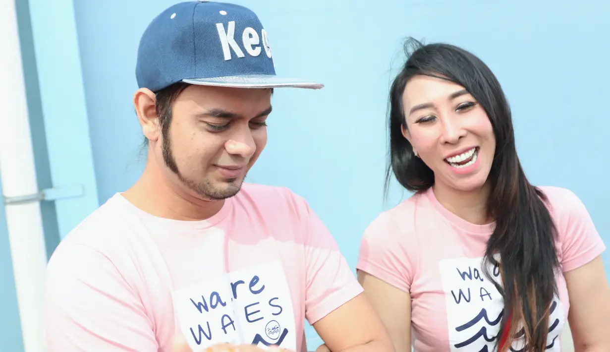 Rio Reifan dan Henny Mona