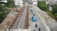 Perbaikan Jembatan Cikereteg di ruas Jalan Ciawi-Benda, Kabupaten Bogor.