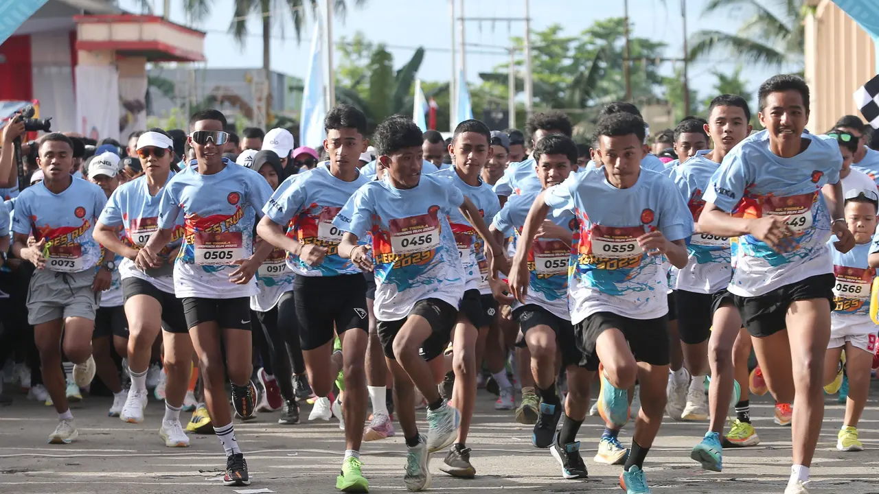 Komando Gabungan Wilayah Pertahanan (Kogabwilhan) III menggelar ajang Trisula Heroes Run 2025, bersama ribuan warga Mimika, Provinsi Papua Tengah (Istimewa)
