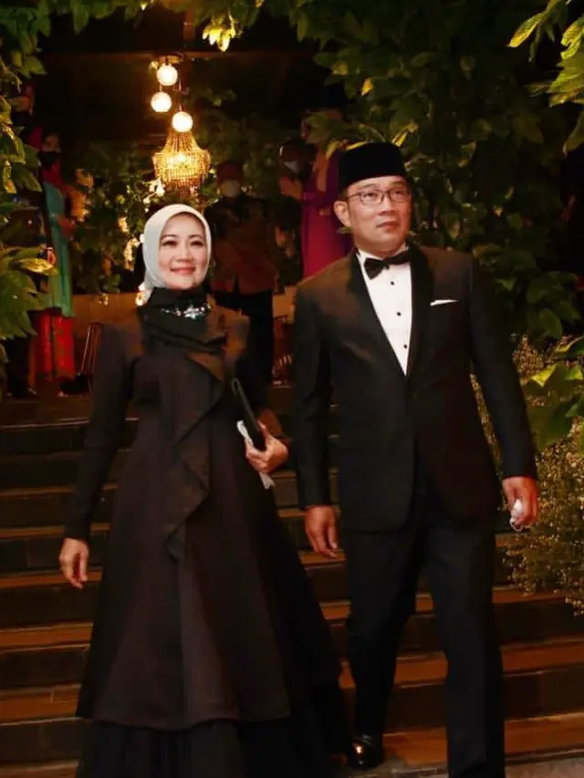 Atalia Praratya bersama suaminya, Ridwan Kamil (Instagram/ataliapr)