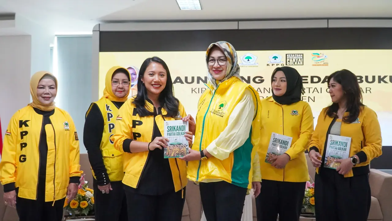 Pimpinan Pusat Kesatuan Perempuan Partai Golkar (PP KPPG) meluncurkan sekaligus membedah buku 'Kiprah Srikandi Partai Golkar di Parlemen' dalam rangkaian. (Istimewa)
