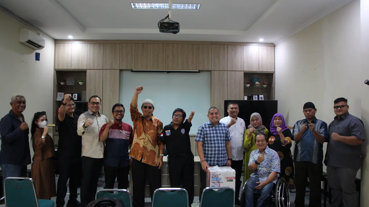 Kelompok Relawan Kita (RK), pendukung kelompok independen yang mendukung Ridwan Kamil maju pada Pilgub Jakarta 2024, menekankan pentingnya pelibatan disabilitas dan kelompok rentan lainnya dalam pembangunan sejak dalam tahap perencanaan.