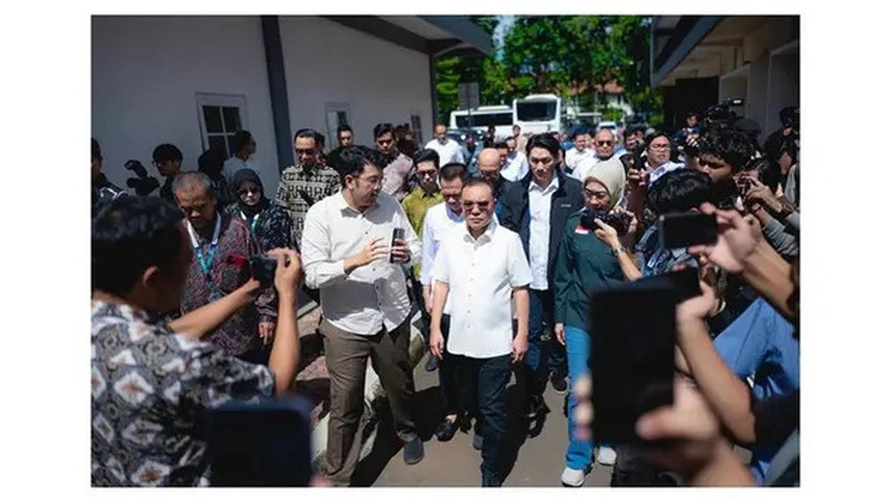 Ifan Seventeen Jawab Isu Tidak Tahu Diri Jadi Dirut PFN: Direktur Utama Rumah Sakit Tak Harus Dokter