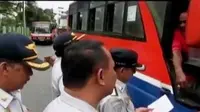 Segmen 2: Razia Angkutan Umum hingga Melahirkan di Tengah Macet