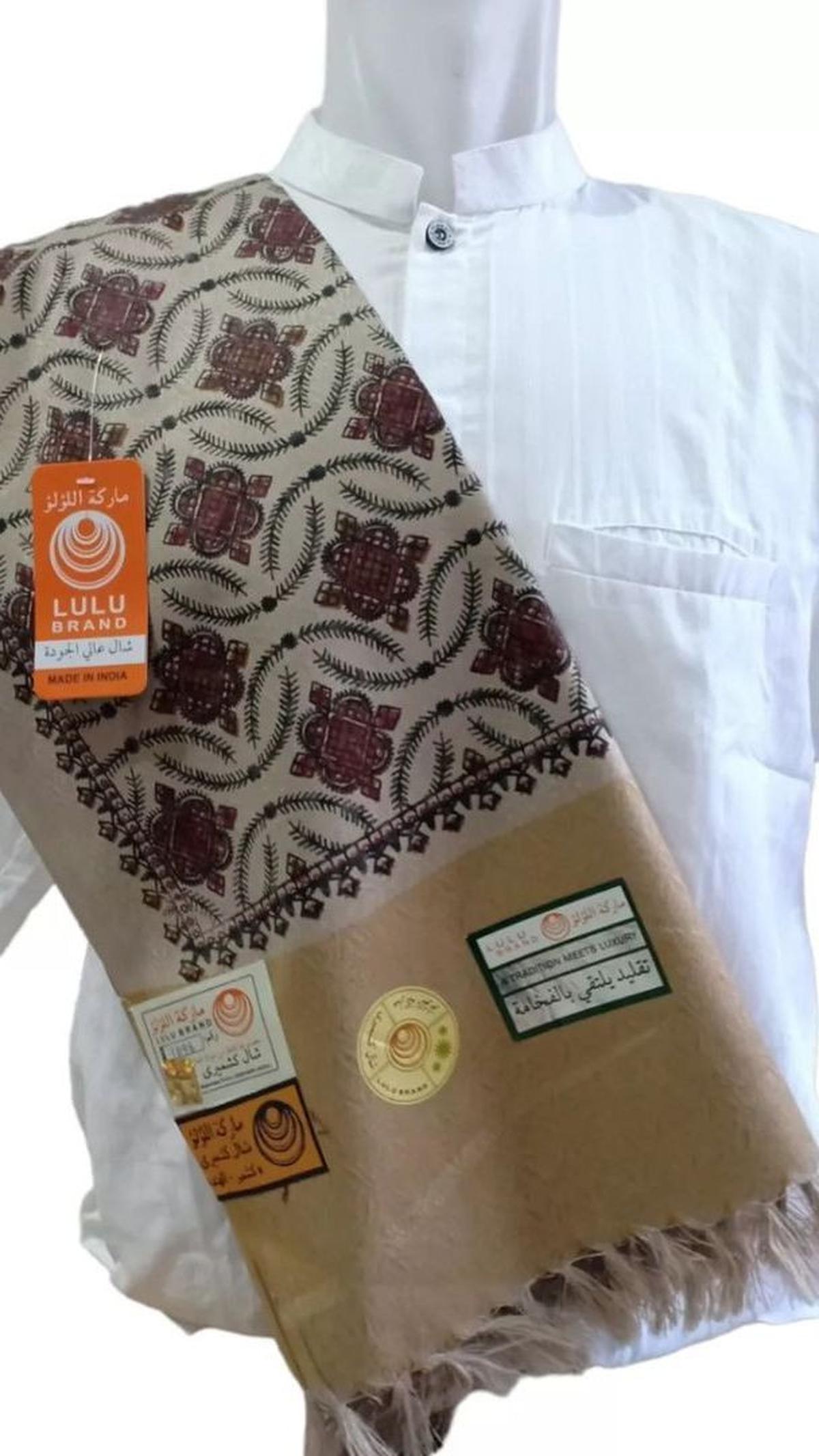 3. Kain Serban Surban Shawl<br>