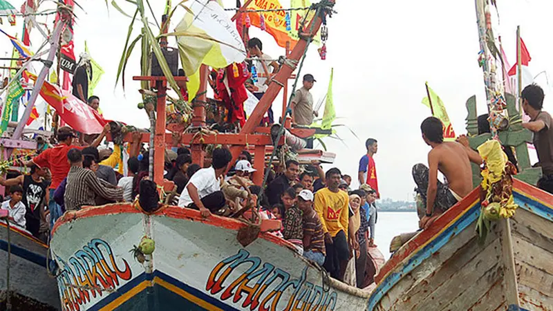 Wisata Religi: Tradisi Nyadran Dewi Ayu di Desa Kepetingan