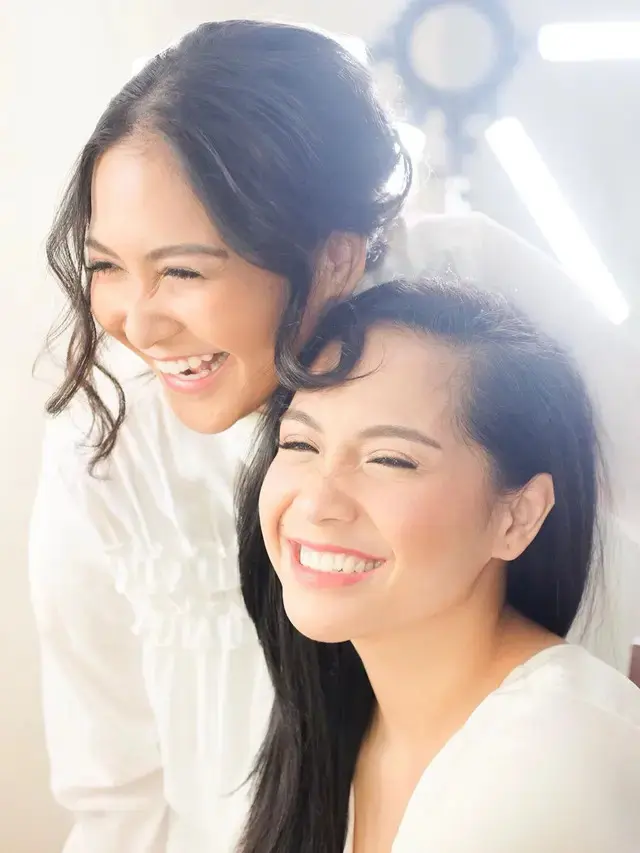 Potret Kompak 6 Selebriti Bersama Saudara Perempuannya, Sister Goals