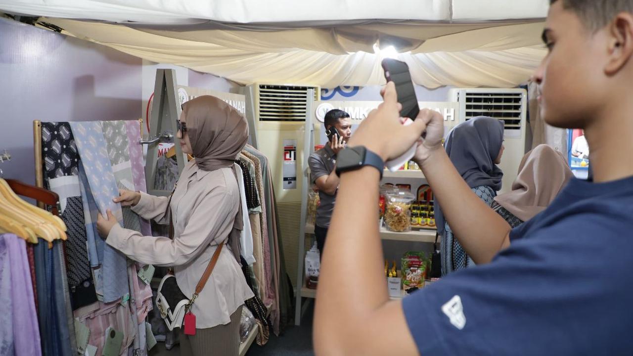 Ratusan UMKM Binaan Anak Muda Aceh Meriahkan Bhayangkara Fest 2024