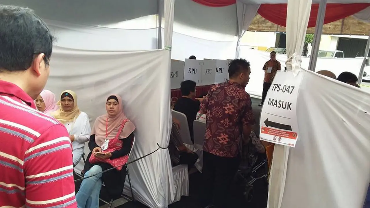 Ricuh di TPS Kelapa Gading