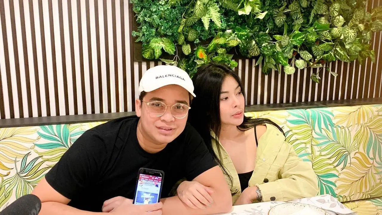 Billy Syahputra dan Elvia Cerolline