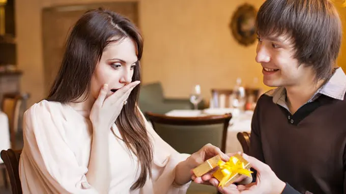 (c) shutterstock.com